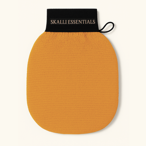 Saffron orange soap enriched with natural ingredients for gentle exfoliation and skin brightening, leaving your skin smooth and glowing.