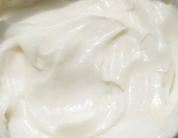 Natural cream featuring aloe vera and neroli oil for calming the skin, improving elasticity, and enhancing hydration for a youthful glow.