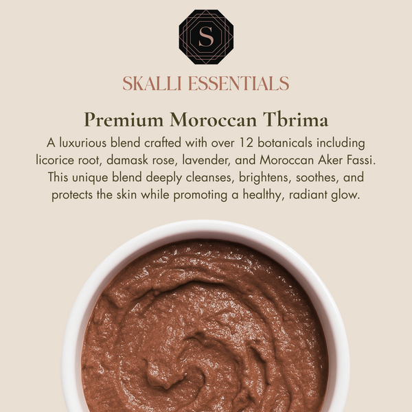 A luxurious blend of over 12 botanicals including licorice root, damask rose, lavender, and Moroccan Aker Fassi, used for detoxifying, brightening, and soothing the skin.